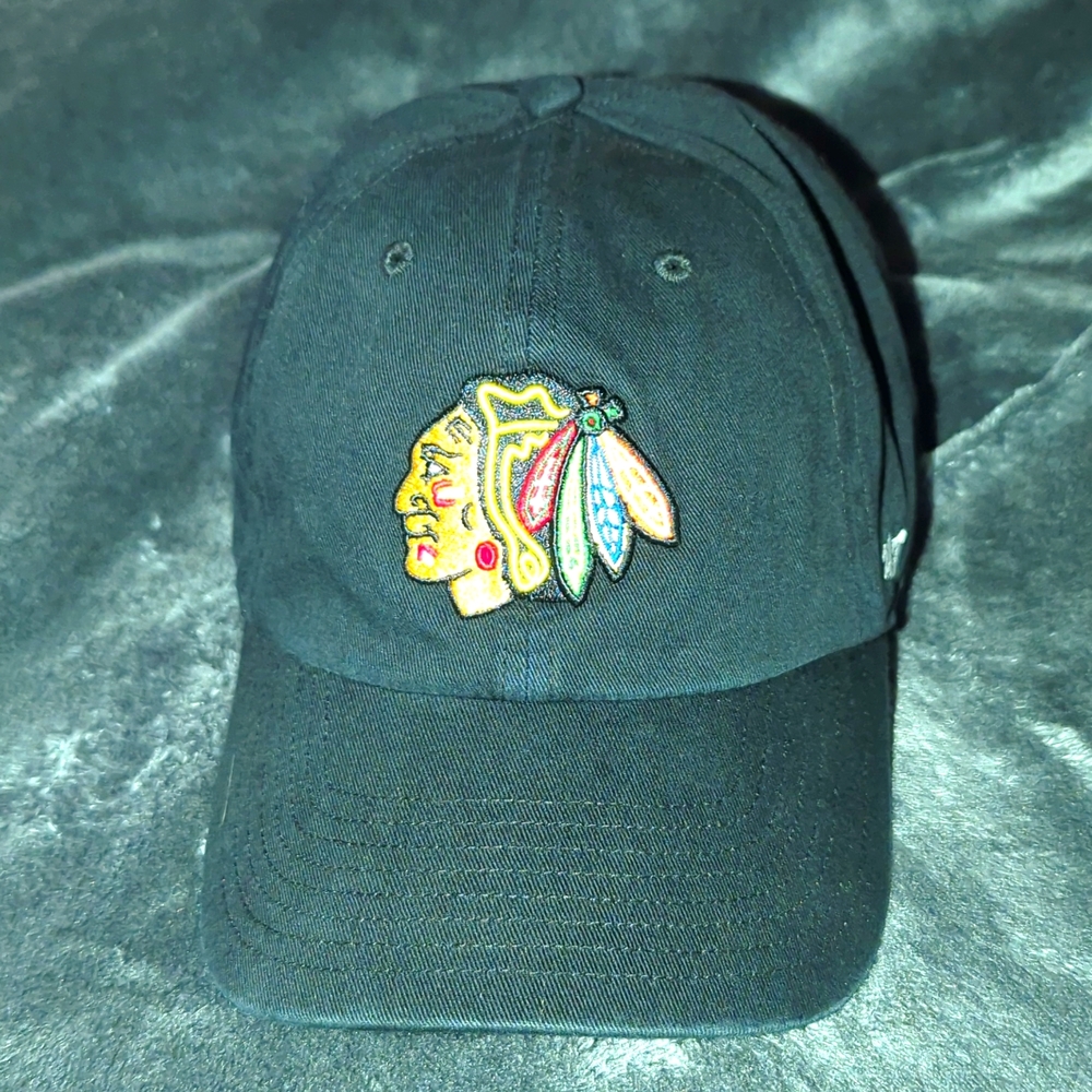 Chicago Blackhawks Cap Black OS